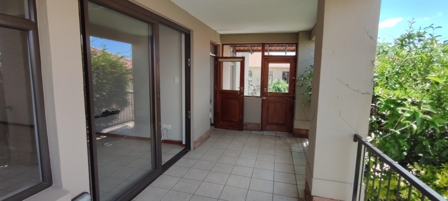 2 Bedroom Property for Sale in Xanadu Eco Park North West